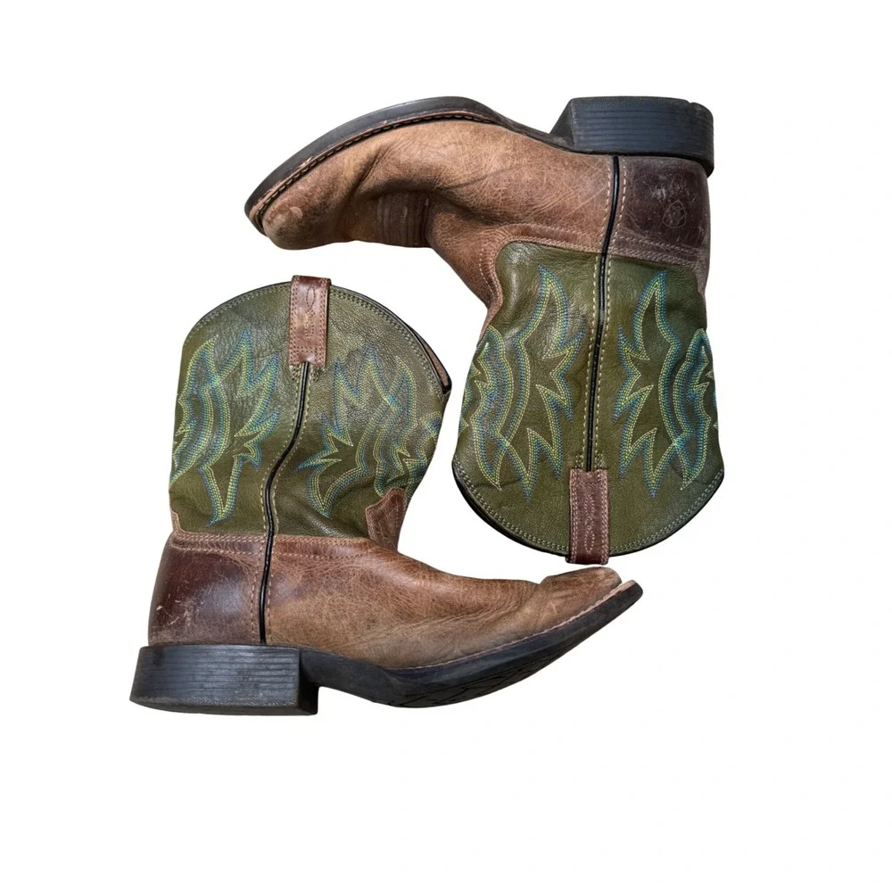 Ariat‎ Kids Square Toe Western Cowboy Boots Brown Green Stitching Pull-On size 4